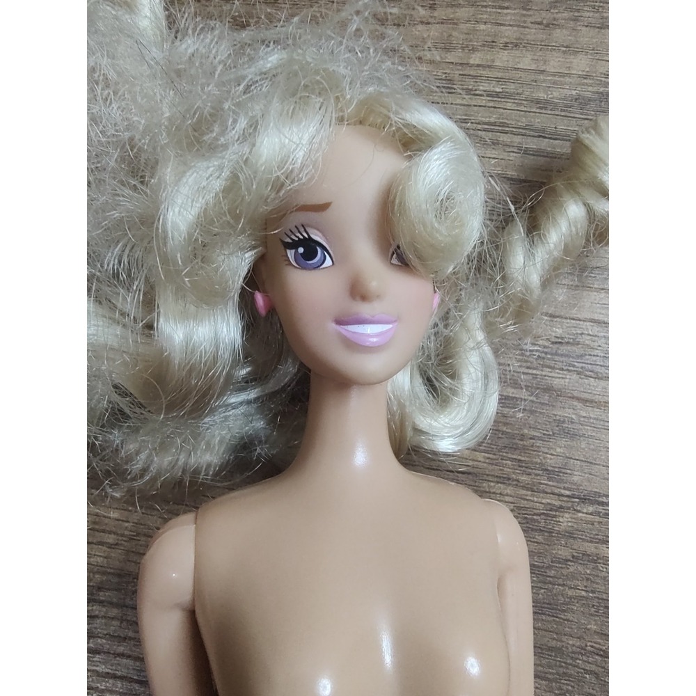Disney Blonde Fashion Doll Clone Twist Waist Bend Legs Pink Earrings Purple Eyes